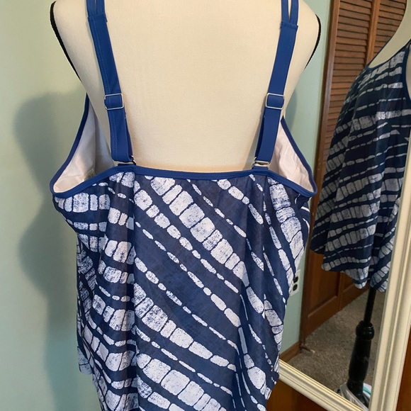 Bathing suit plus size - Picture 3 of 8